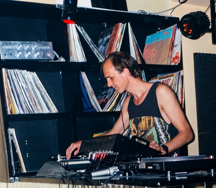 DJ Wrush MegaMix - djwrush.2tunes.com